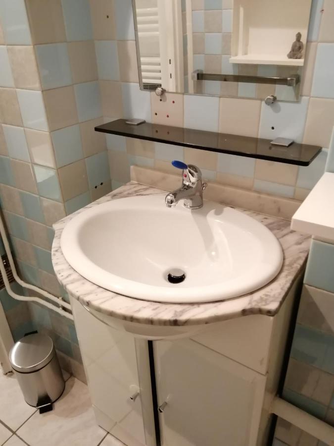 Appartement Type F2 Proche Paris 25 Km Andilly Kültér fotó